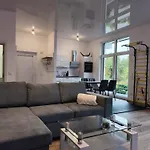 公寓 Moderne Ferienwohnung In Mit Fitnessgeraete 德罗尔斯哈根