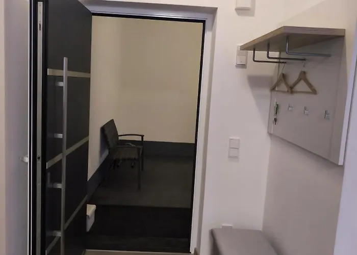 Moderne Ferienwohnung In Mit Fitnessgeraete Appartement *