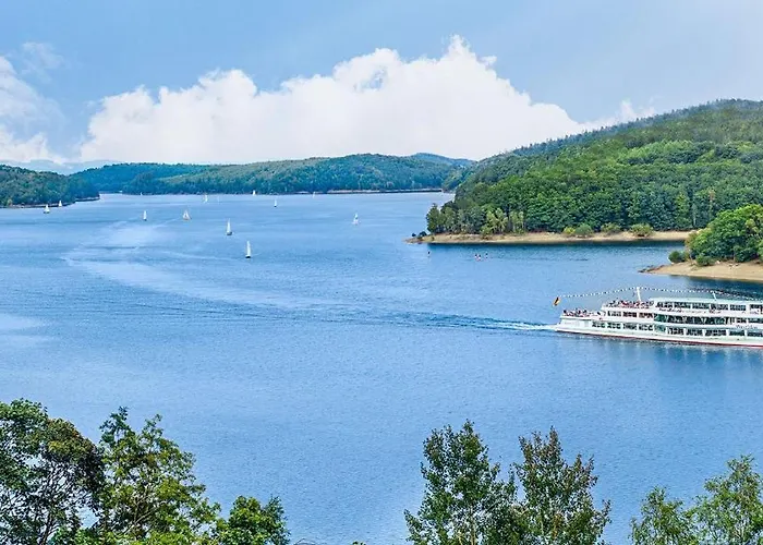 Modernes In Ruhiger Lage Inklusive Fitnessgeräte Für Ihr Workout Zu Hause Apartamento *