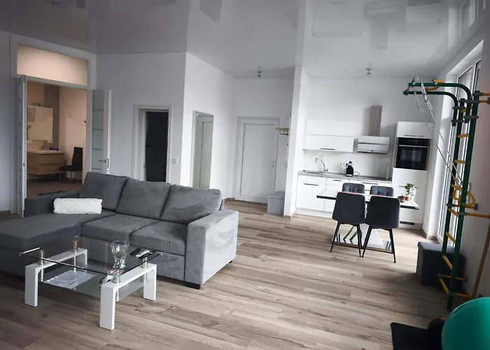 Modernes In Ruhiger Lage Inklusive Fitnessgeräte Für Ihr Workout Zu Hause Apartamento Drolshagen